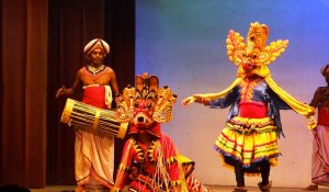 kandy cultural dance show