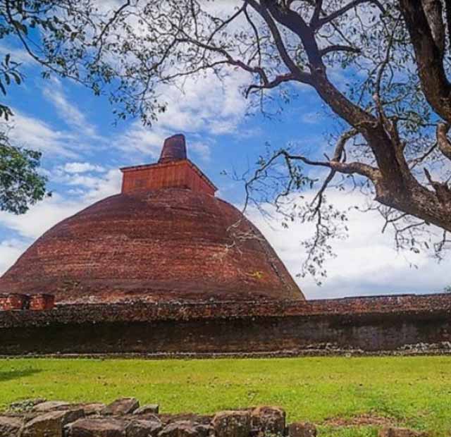 Anuradhapura City Tour